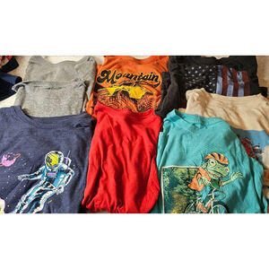 8 Tshirt Lot - Boys 10/12 Cat and Jack
